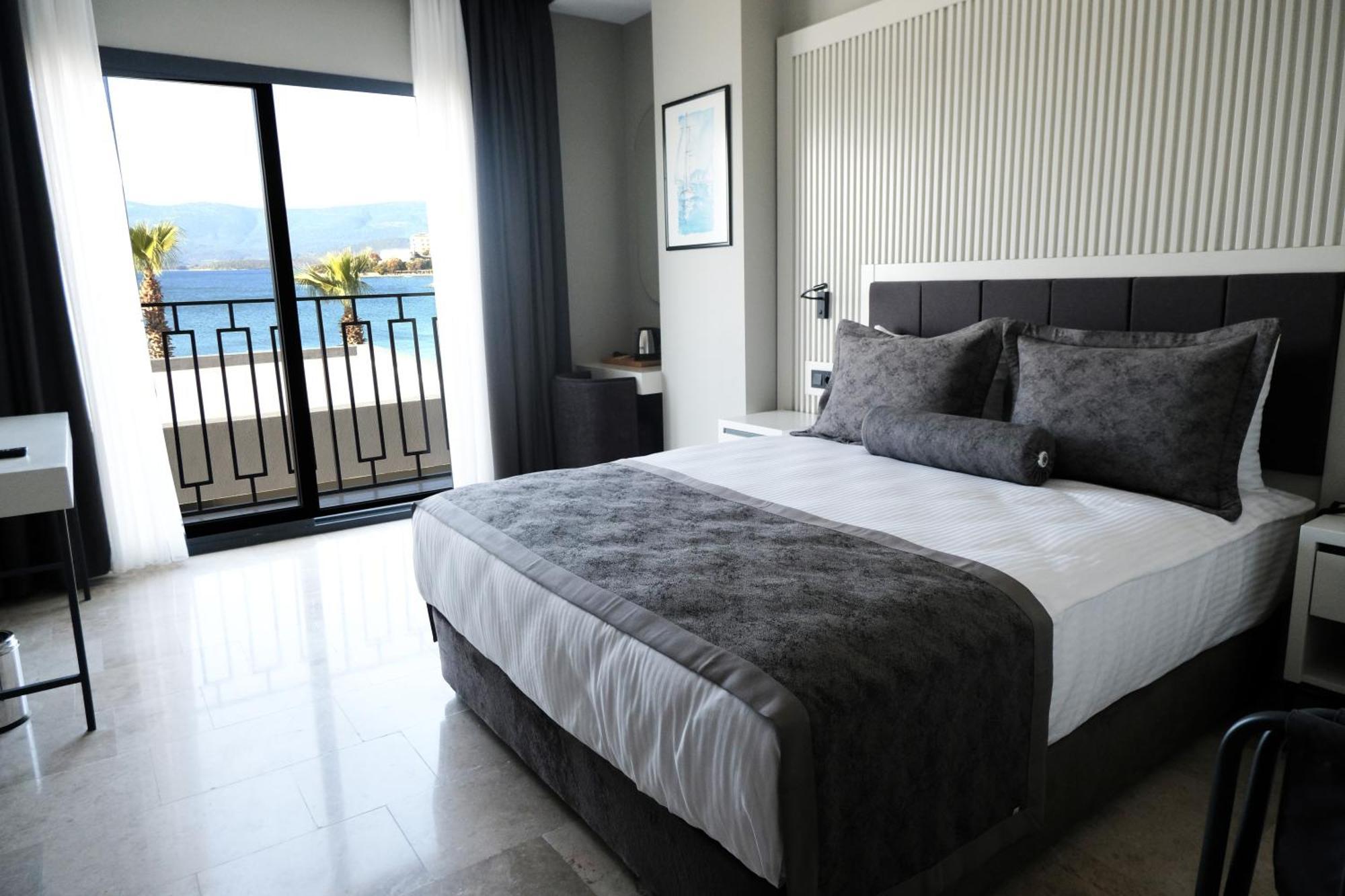 Roseira Mar-Inn Luxury Gulluk Exterior photo